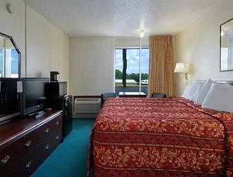 Days Inn By Wyndham Duncan Pokoj fotografie