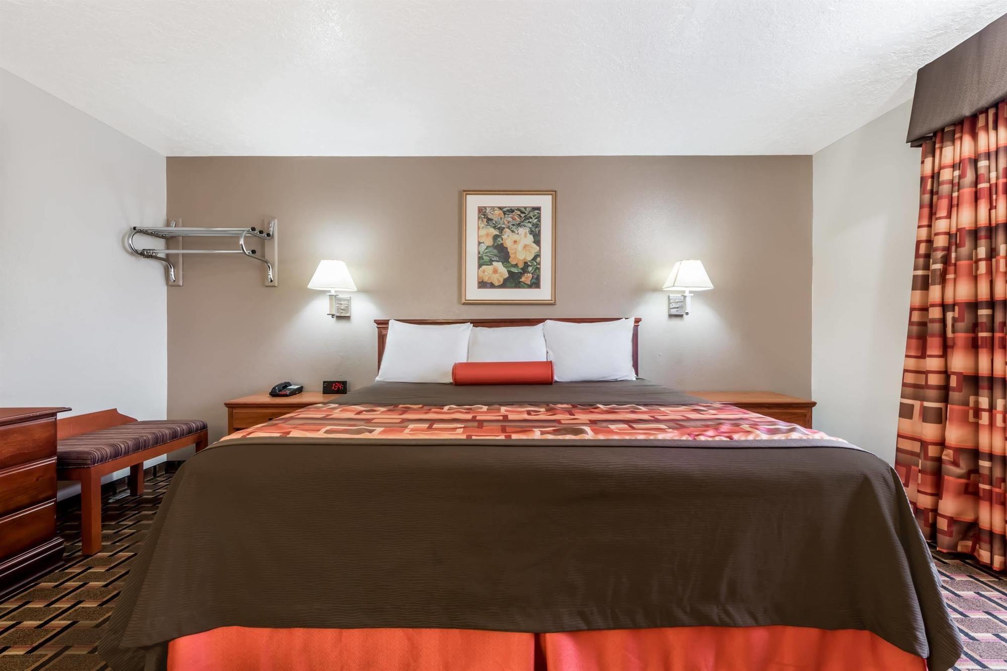 Days Inn By Wyndham Duncan Exteriér fotografie
