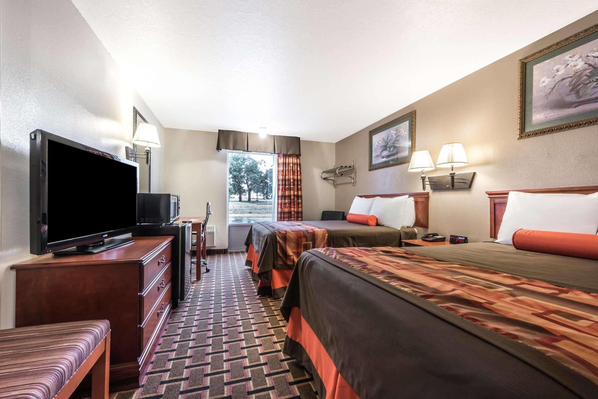 Days Inn By Wyndham Duncan Exteriér fotografie
